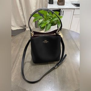 Coach Mollie Bucket Bag